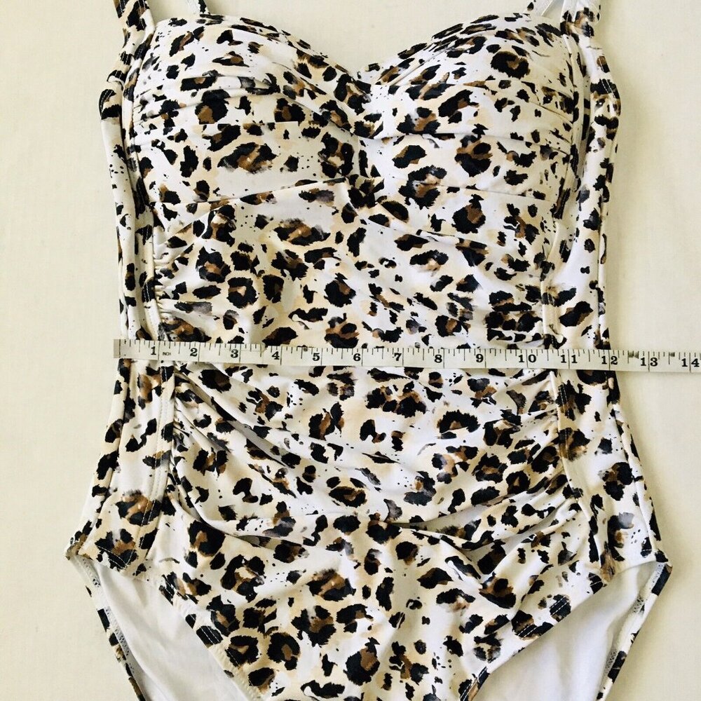 NIP TUCK Joanne Le opard Twist Front One Piece Swimsuit Tummy Control‎ Size 8 - Picture 8 of 11